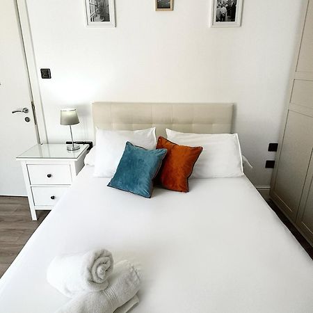 Master Penthouse Double Room Ensuite With Private Terrace - Grand Central House Gibraltar Zewnętrze zdjęcie